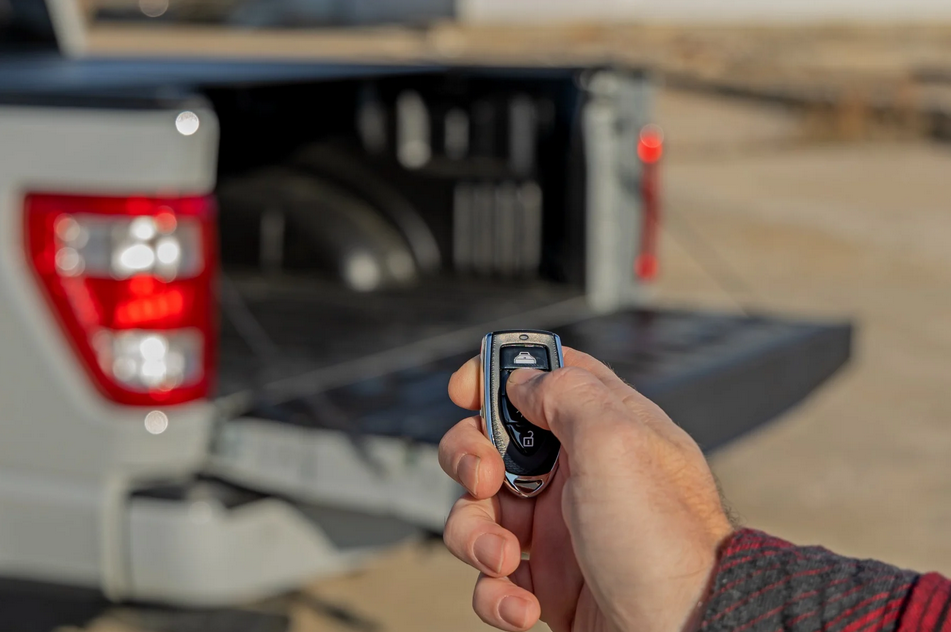 Rough Country Powered Bed Cover 2015-2025 Ford F-150 2WD/4WD (5'7" Bed)