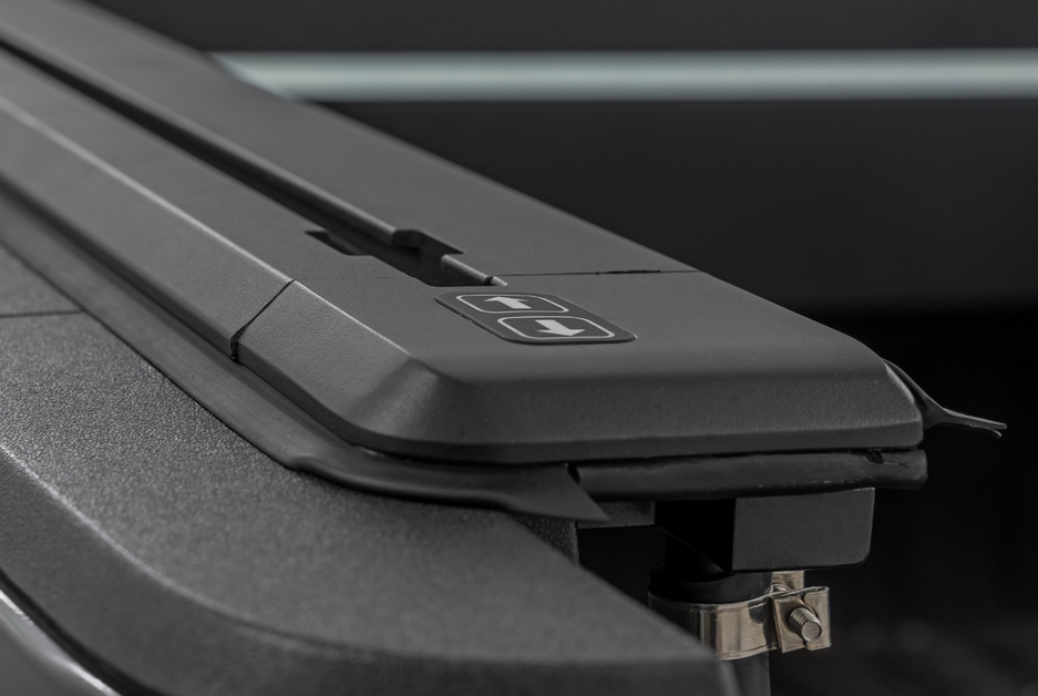 Rough Country PoweredRetractable  Bed Cover 2017-2021 Toyota Tundra (5'7" Bed)