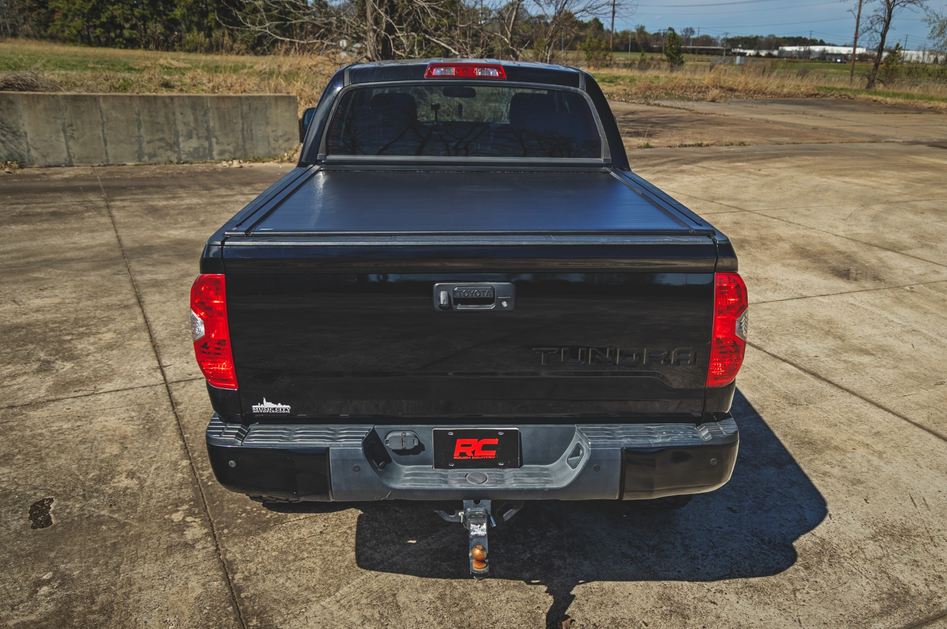 Rough Country PoweredRetractable  Bed Cover 2017-2021 Toyota Tundra (5'7" Bed)