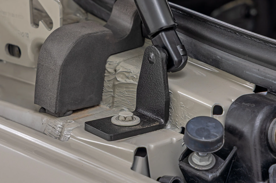 Rough Country Hood Struts 2019-2022 Mercedes-Benz Sprinter 3500 / 2019-2025 Sprinter 3500XD