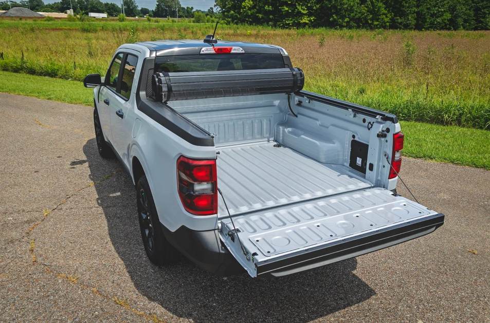 Rough Country Hard Roll Cover 2022-2026 Ford Maverick 2WD/4WD (4'6" Bed)