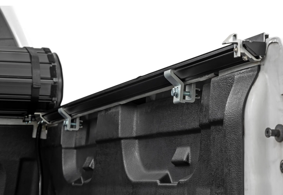 Rough Country Hard Roll Cover 2007-2013 Chevy Silverado / GMC Sierra 1500