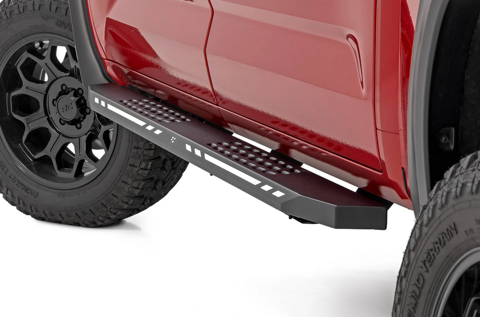 Rough Country AC2 Running Boards Amber/White 2022-2025 Toyota Tundra CrewMax 2WD/4WD