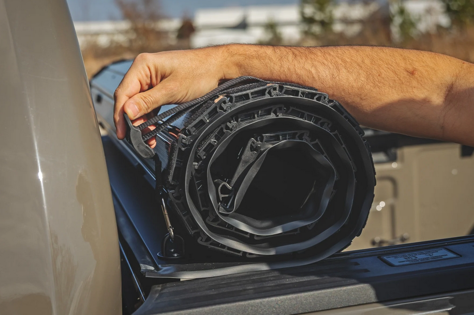 Rough Country Hard Roll Cover 2024-2025 Ford Ranger 2WD/4WD (5' Bed)