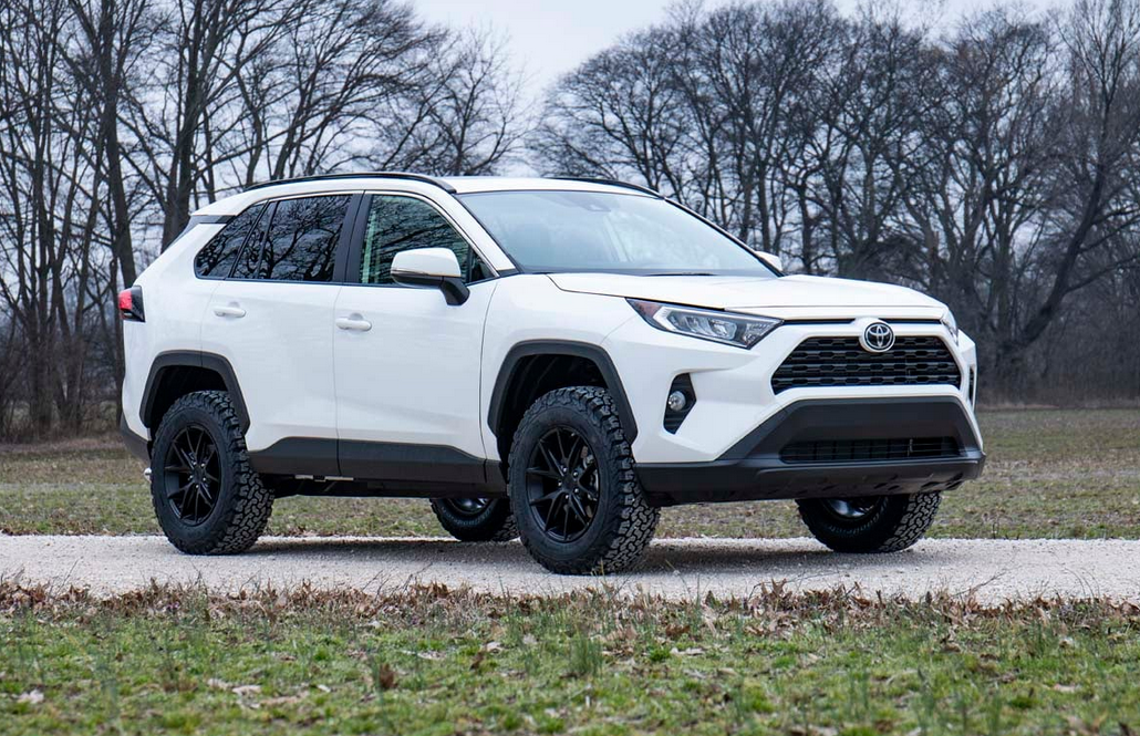 Rough Country 2.5" Lift Kit 2019-2023 Toyota RAV4 2WD/4WD