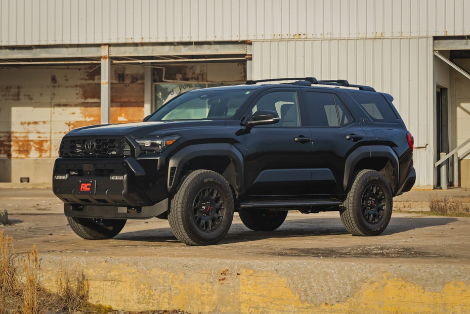 Rough Country 1.5-2" Leveling Kit 2025 Toyota 4Runner 4WD