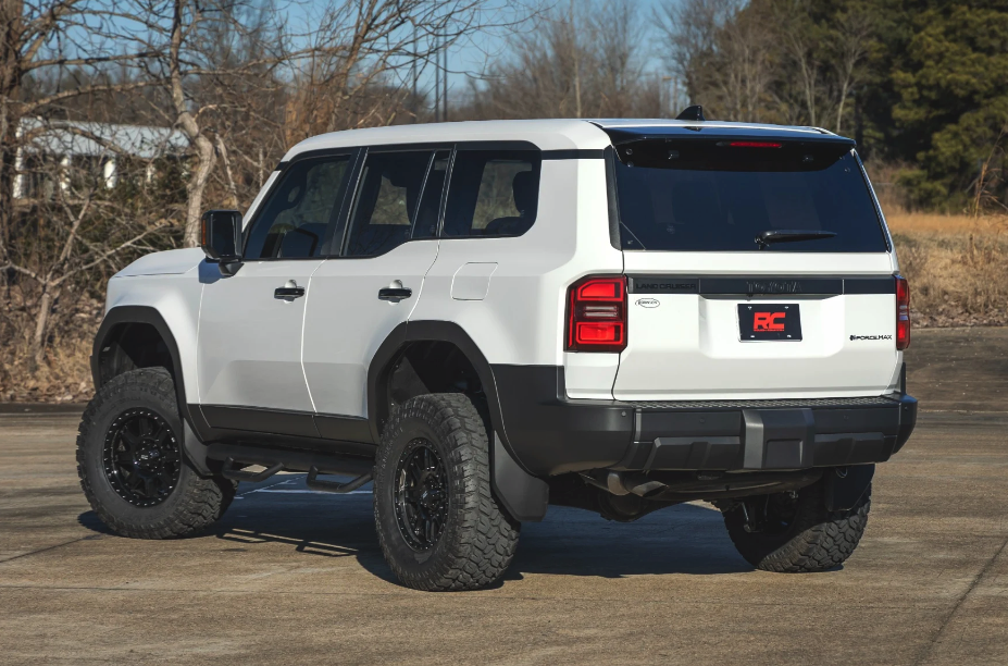 Rough Country Nerf Steps Cab Length 2024-2025 Toyota Land Cruiser 4WD