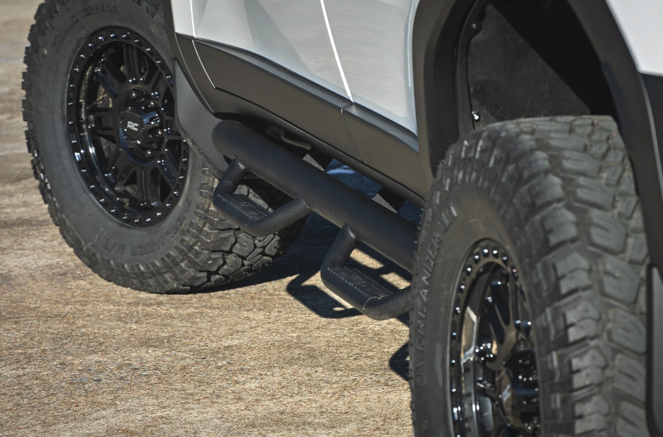 Rough Country Nerf Steps Cab Length 2024-2025 Toyota Land Cruiser 4WD