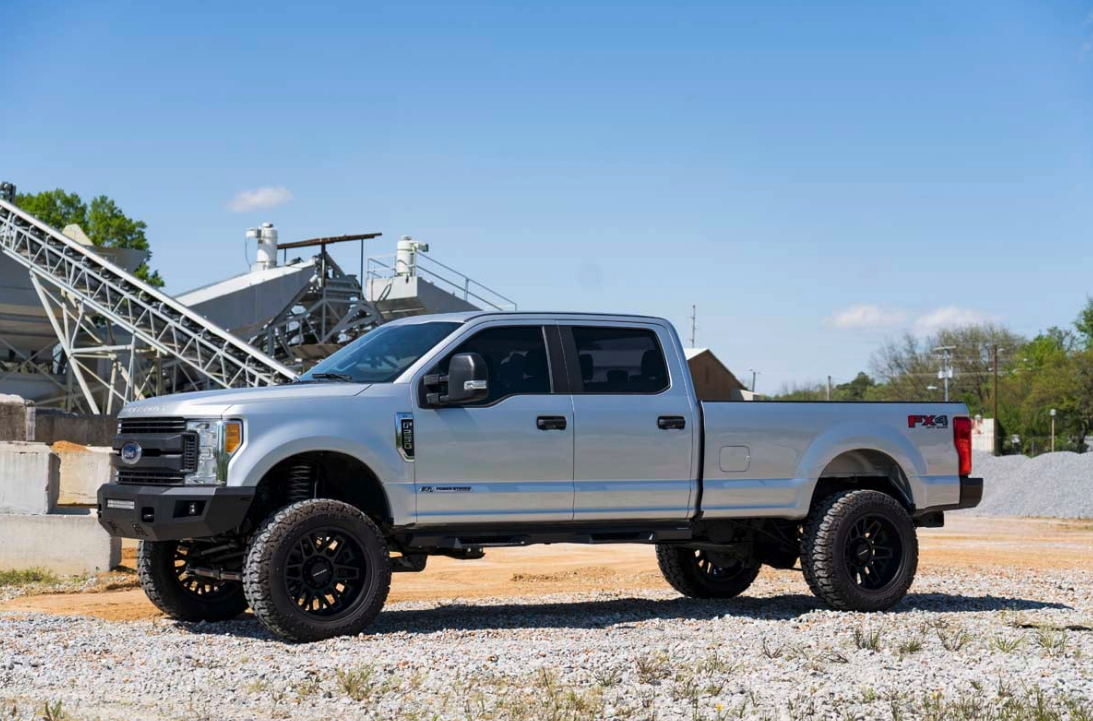 Rough Country Front Bumper 2017-20122 Ford F-250 / F-350 Super Duty 2WD/4WD