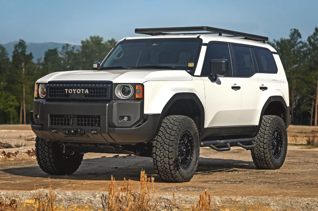 Rough Country Hidden Winch Mount With LED Fog Lamps 2024-2025 Toyota Land Cruiser 4WD