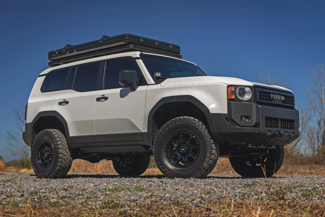 Rough Country Hidden Winch Mount With LED Fog Lamps 2024-2025 Toyota Land Cruiser 4WD