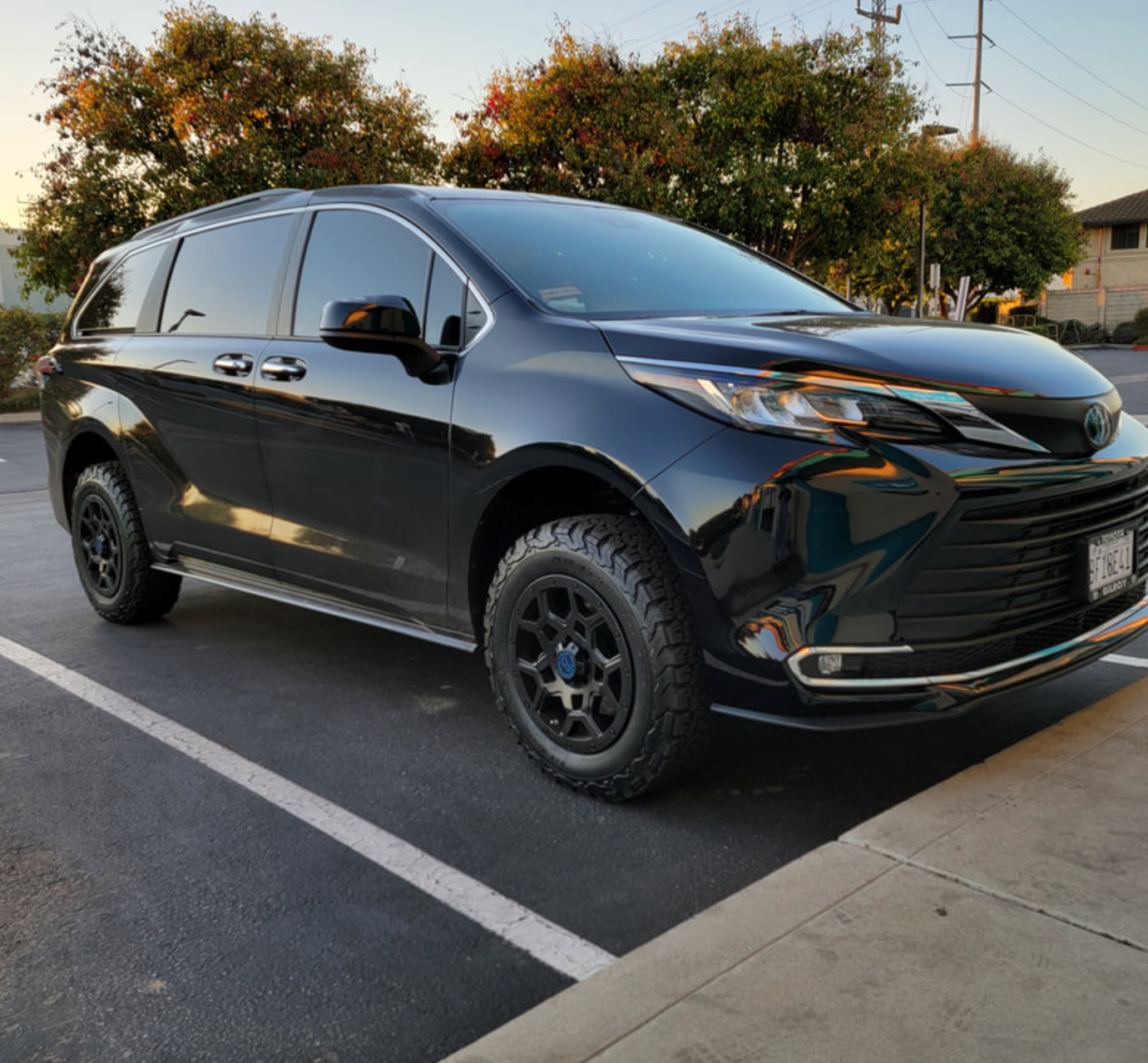 Journeys Offroad Lift Kit 2021-2025 Toyota Sienna Hybrid - 3" Front / 3" Rear