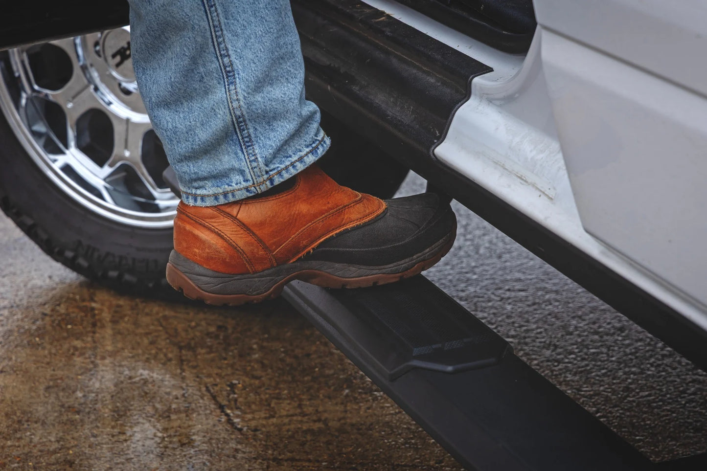 Rough Country TR2 Running Boards 2019-2026 Ram 1500 / 2021-2024 1500 TRX