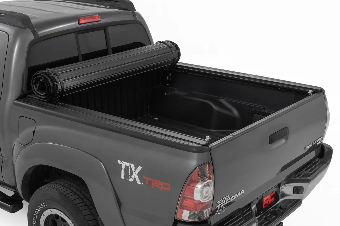 Rough Country Hard Roll Cover 2005-2015 Toyota Tacoma 2WD/4WD (5' Bed)