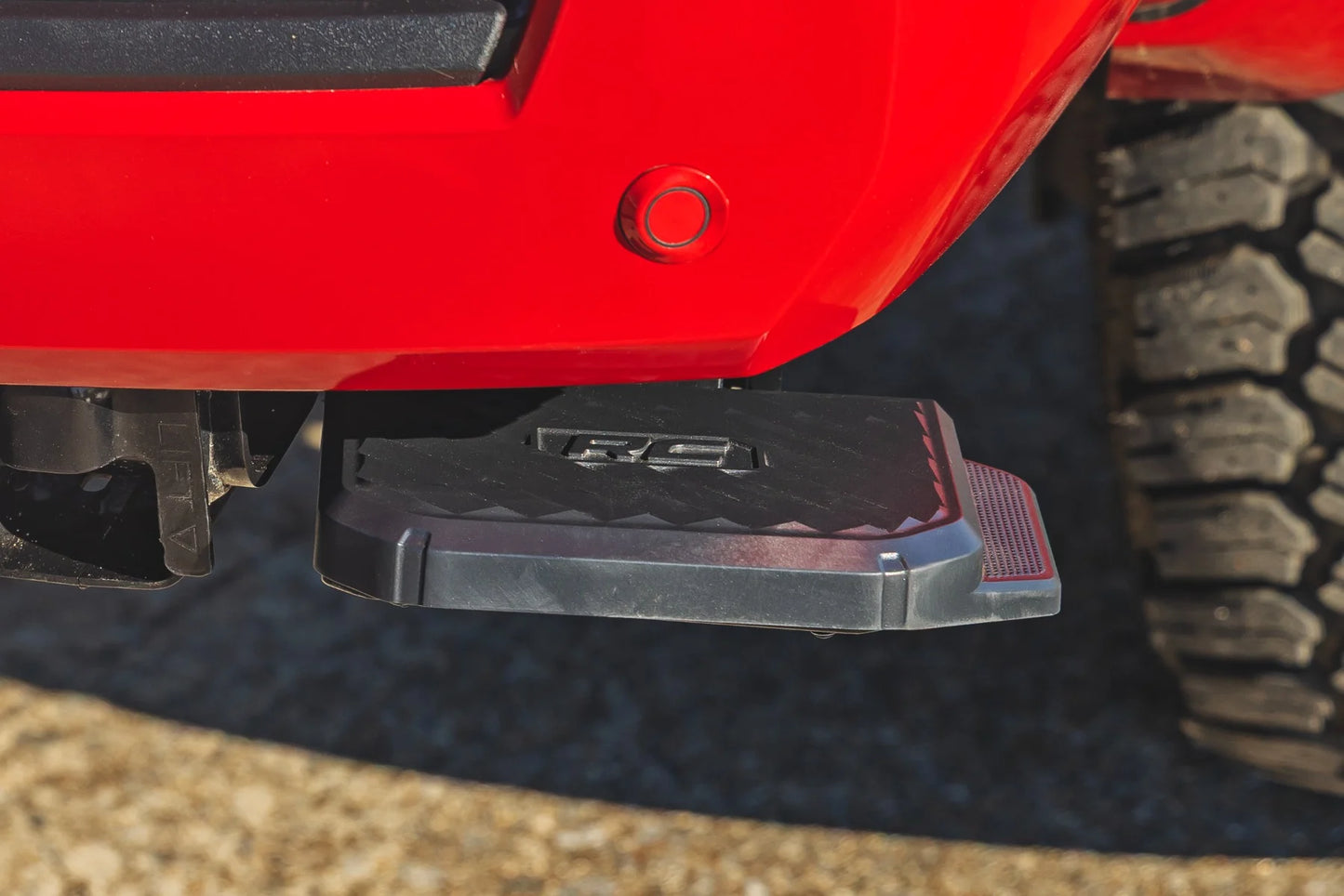 Rough Country Retractable Bed Step Manual Pull 2024-2025 Toyota Tacoma 2WD/4WD