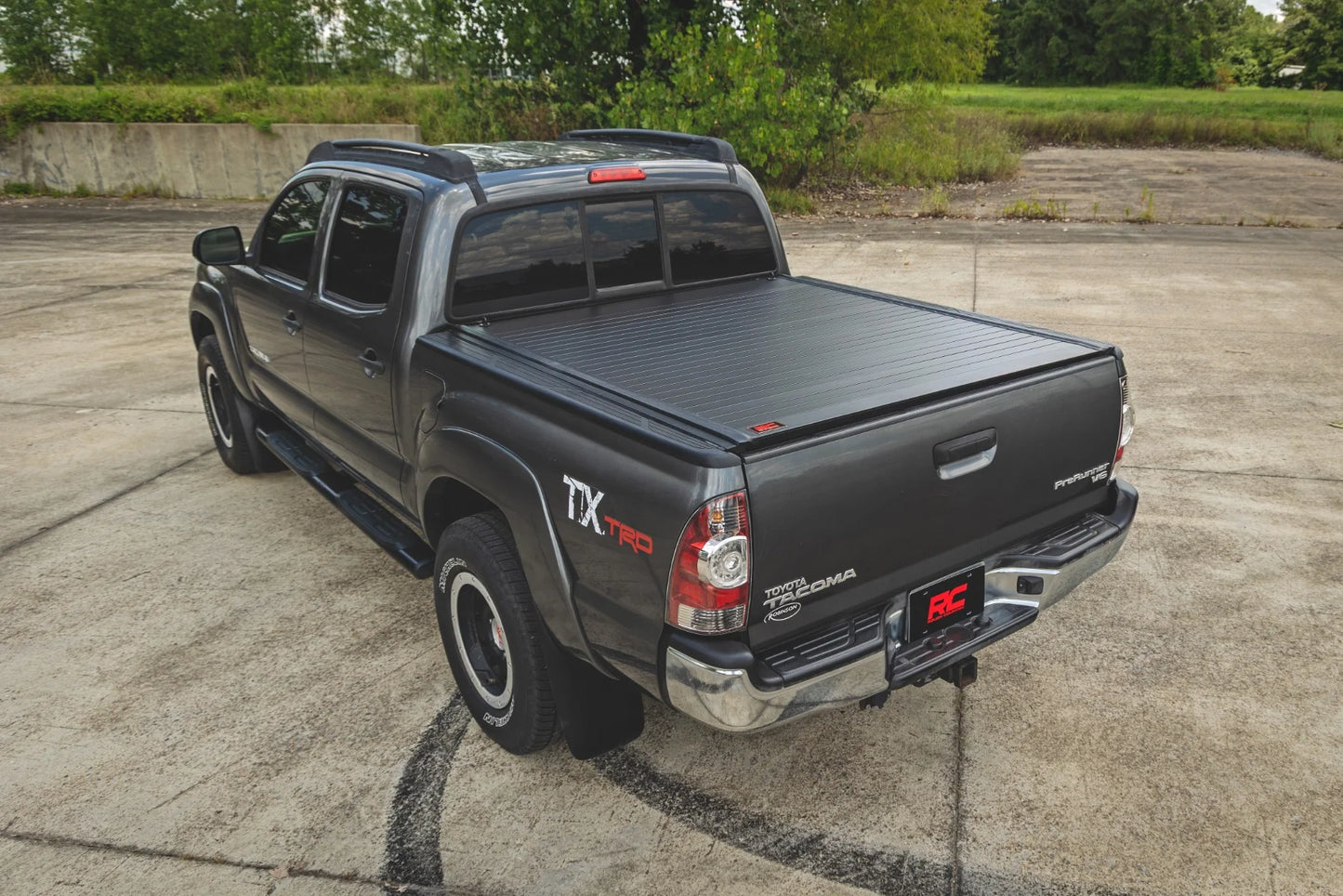 Rough Country Hard Roll Cover 2005-2015 Toyota Tacoma 2WD/4WD (5' Bed)