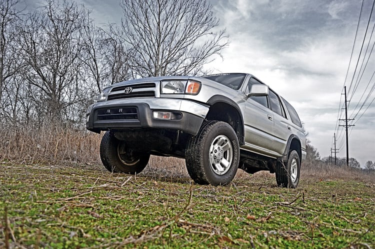 Rough Country 3" Lift Kit 1996-2002 Toyota 4Runner 2WD/4WD
