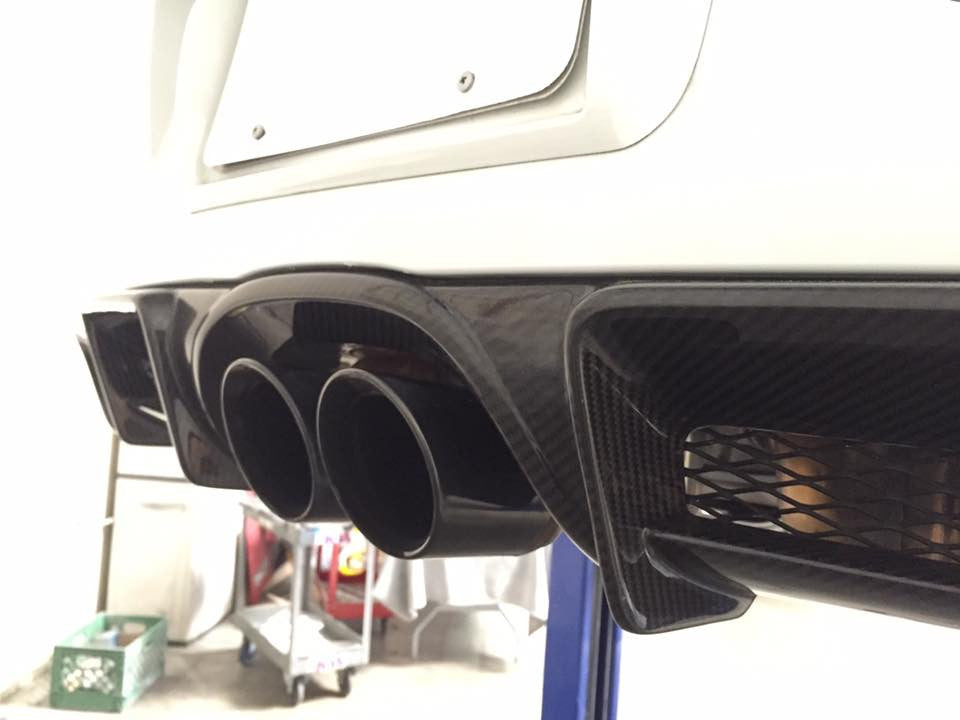 APR Carbon Fiber Rear Valance 2015-2016 Porsche GT4