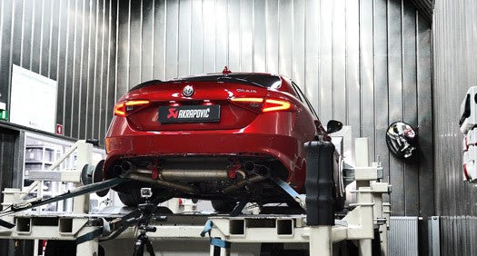 Akrapovič Evolution Titanium Exhaust System 2017-2019 Alfa Romeo Quadrifoglio