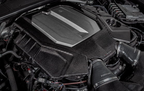 Eventuri Audi C8 RS6 / RS7 Black Carbon Engine Cover