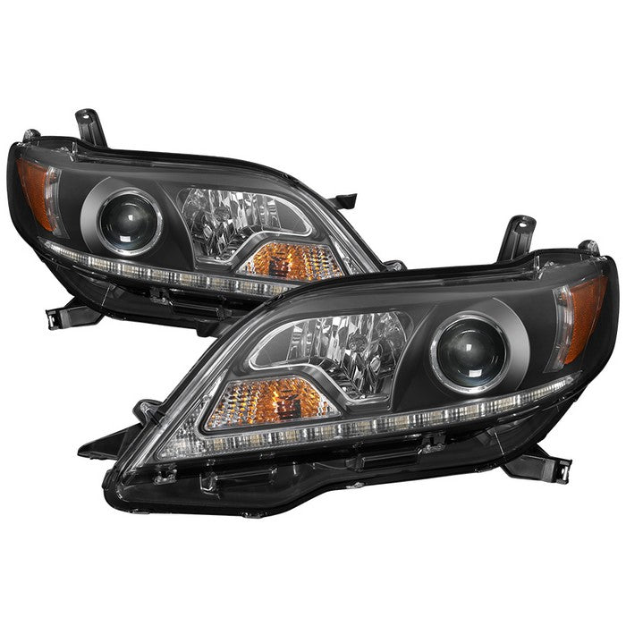 2011-2014 Toyota Sienna (SE and XE models only) / 2015-2017 (XLE models only) Projector Headlights - Halogen Model Only ( Not Compatible with Xenon/HID Model ) - DRL LED - Black