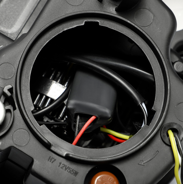 AlphaRex 2015-2017 Ford F150 / 2017-2020 F150 Raptor NOVA-Series LED Projector Headlights Black