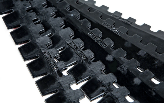 Acexxon Heavy Duty Universal Lip Protector