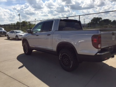 Traxda Lift Kit 2017-2024 Honda Ridgeline 2wd/4wd/AWD/ 2016-2022 Pilot/ 2019-2024 Passport (1.5" Front / 0.5" Rear)