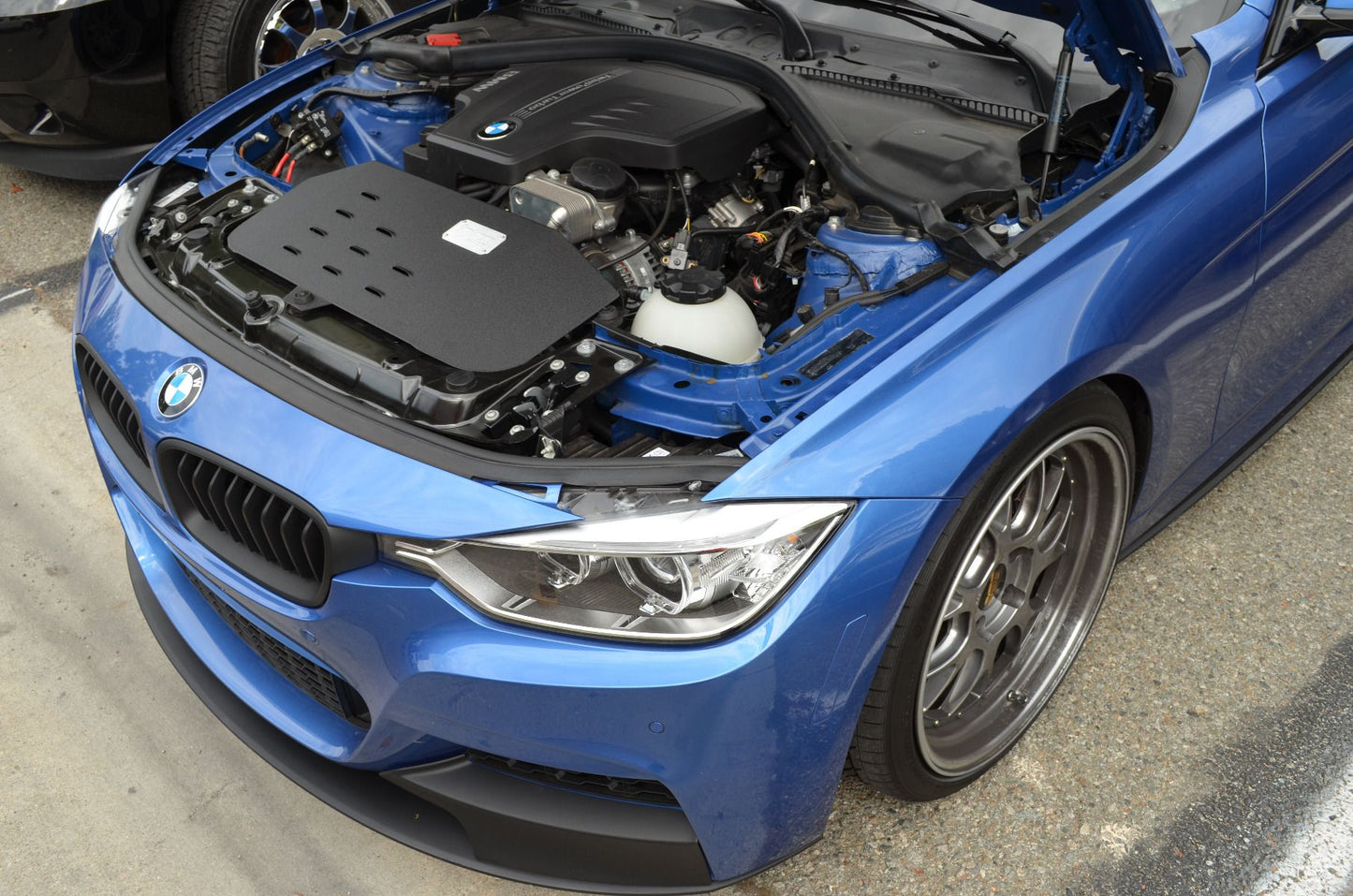 Injen Short Ram Air Intake 2012-16 BMW 228I/IX (F22) / 2013-16 320I/IX (F30/31/34) / 2012-16 328I/IX (F30/31/34) / 2014-16 428I/IX (F32/33/36) (2.0L TURBO 4 CYL)
